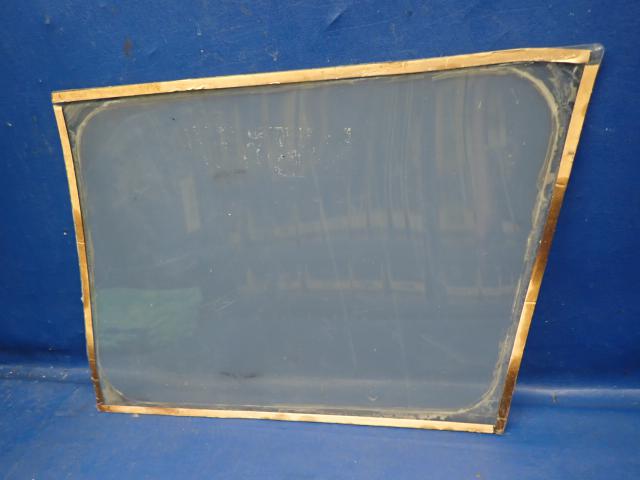 69705-03 Piper - WINDOW - Middle right (.125 Thick)